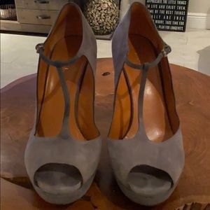 Gucci heels